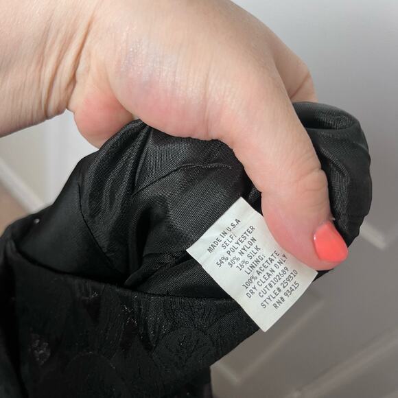 Vintage Trina Turk Black Silk Blend Cropped Wide Leg Jacquard Pants Size 4 - Picture 6 of 6